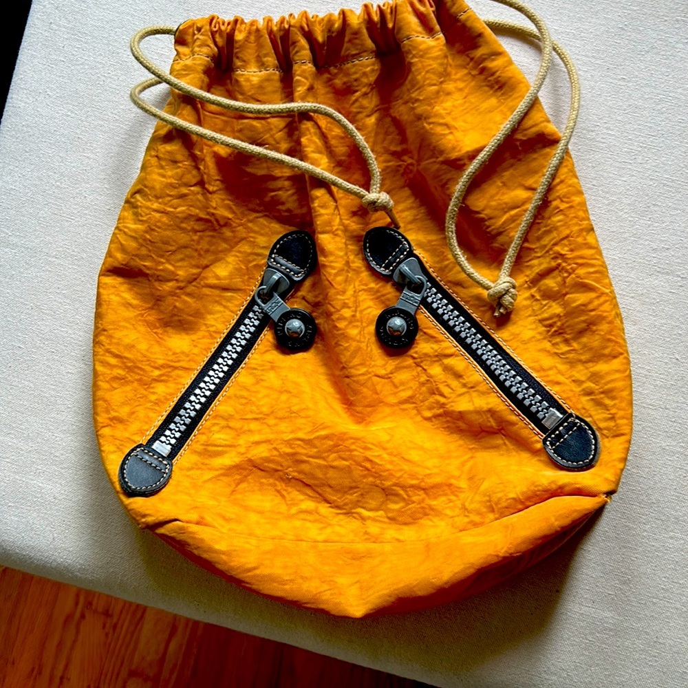 Golden orange Kipling drawstring bag - perfect condition